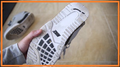 How to Clean Bottom of Shoes 1